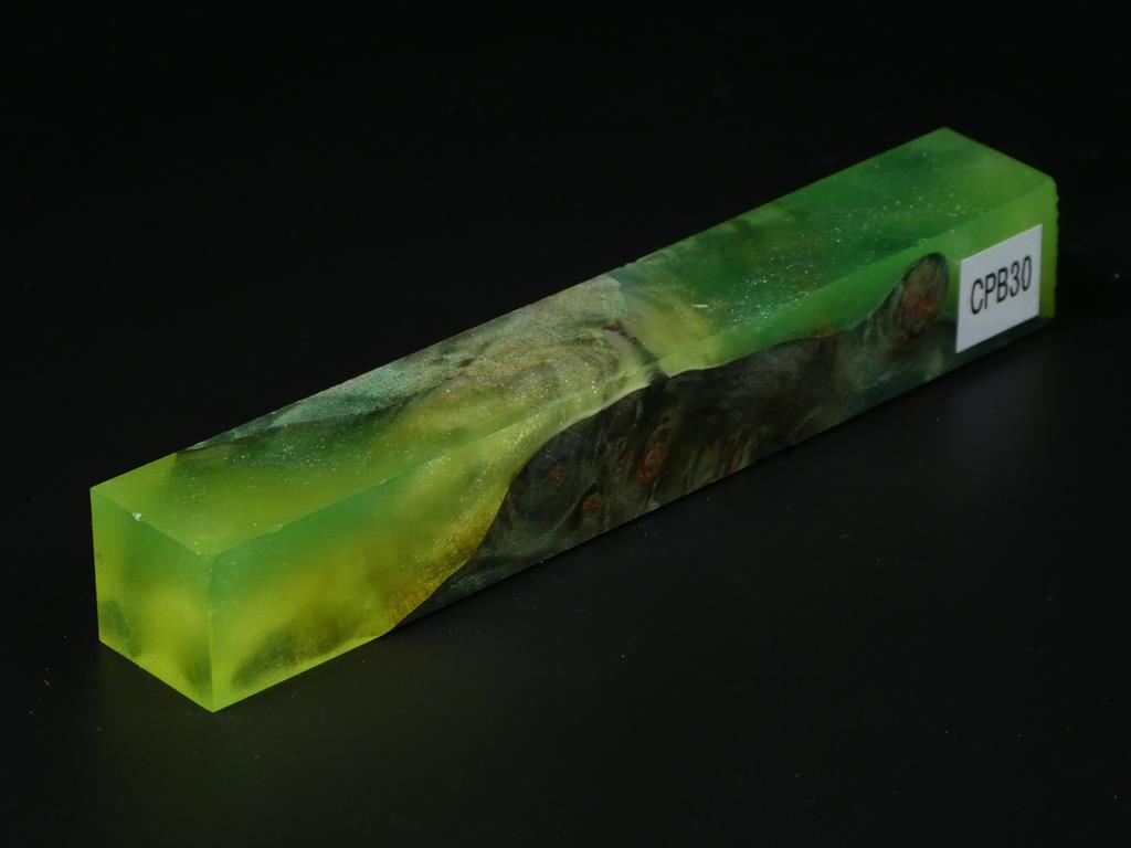 Green / Green-Yellow Hybrid Pen Blank