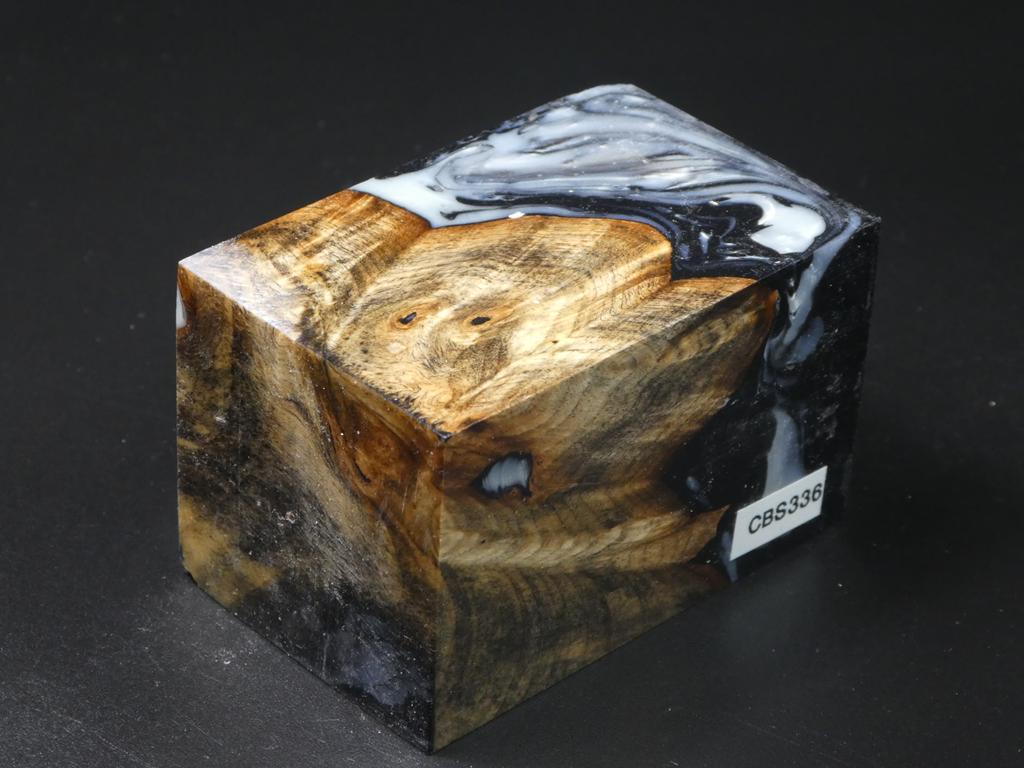 Natural / Black & White Hybrid Bottle Stopper Blank