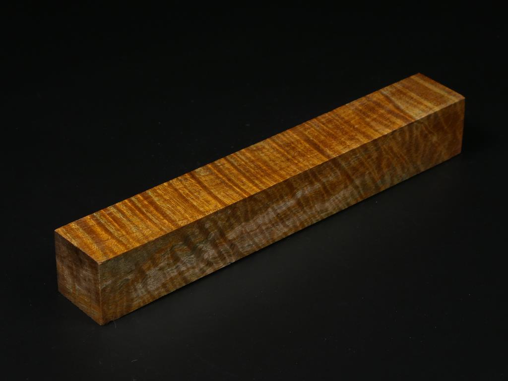 Natural & Green Pen Blank